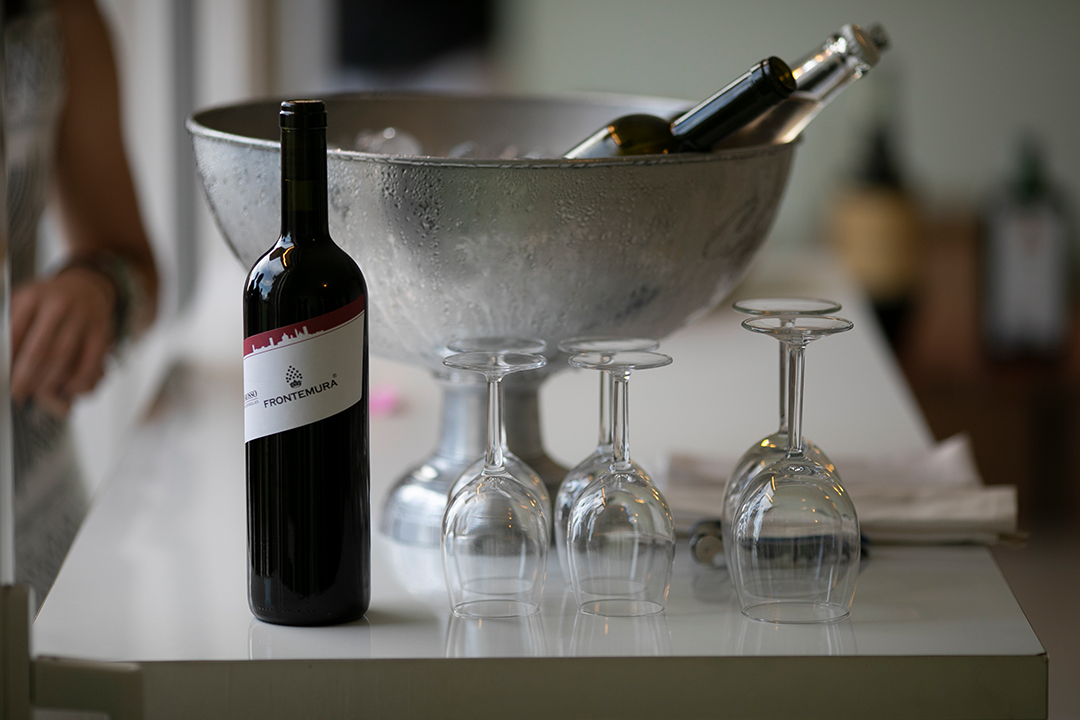 Frontemura-Sala-degustazione-05